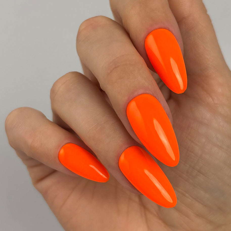 Drenched Gel Nail Polish